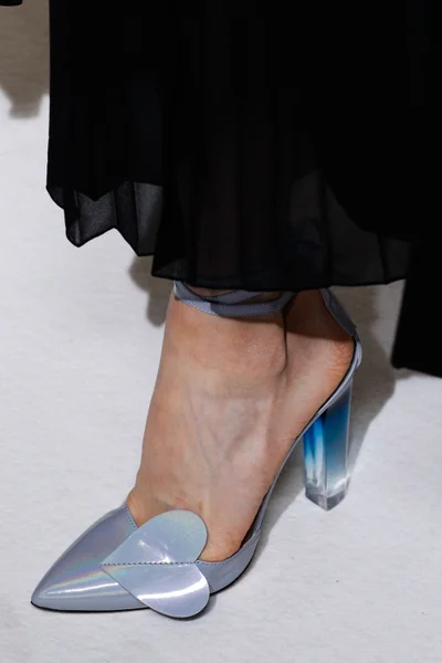 Look 28